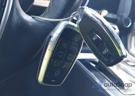 2015 Chevrolet Corvette Stingray Z51 from USA, damaged, VIN 1G1YM2D72F5116976